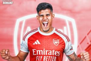 开云体育官网-总价5200万欧！官方：阿森纳先租后买签下左脚后卫因卡皮耶