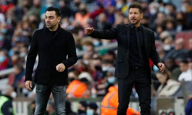 1644193334583060688.jpg 53849185-0-image-a-15_1644172476399.jpg