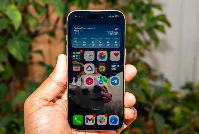 开云-iPhone17最新618价格确定，256GB下跌700元，降价后值得买吗？